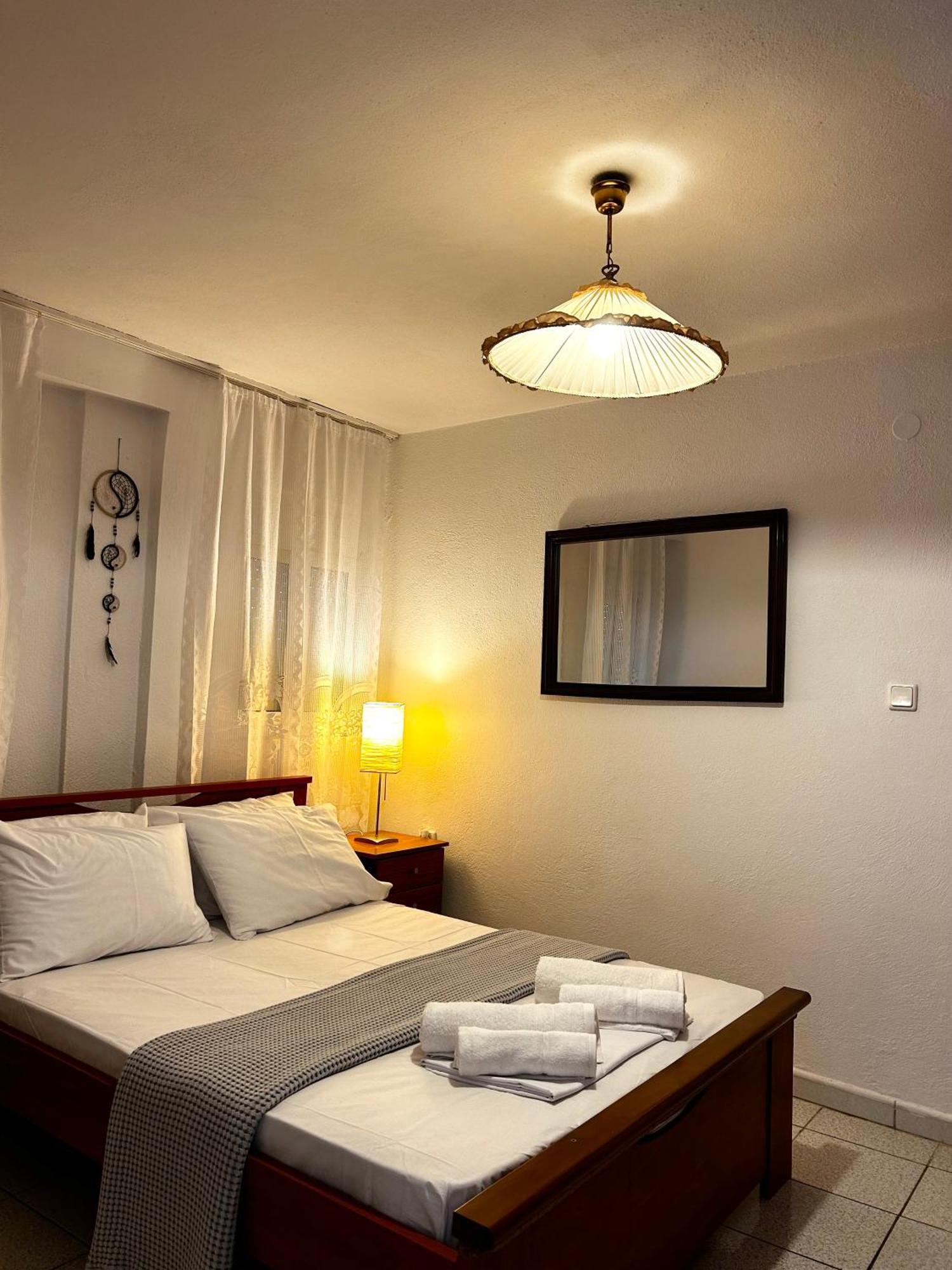 Jasmine Seaview Kavala
